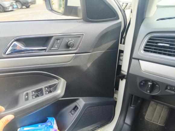 [上海·沪C] 二手大众朗逸2017款 1.6L 自动舒适版