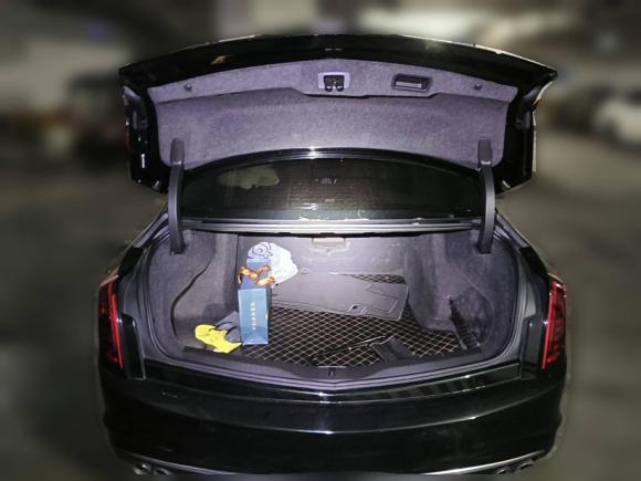 [成都·川A] 二手凯迪拉克凯迪拉克CT62022款 28T 豪华型