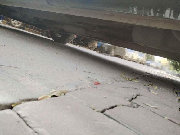 [西安·陕A] 二手名爵名爵HS2019款 20T 手动两驱豪华版 国VI