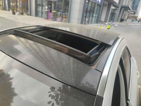 [苏州·鄂A] 二手奔驰奔驰GLA2017款 GLA 200 时尚型