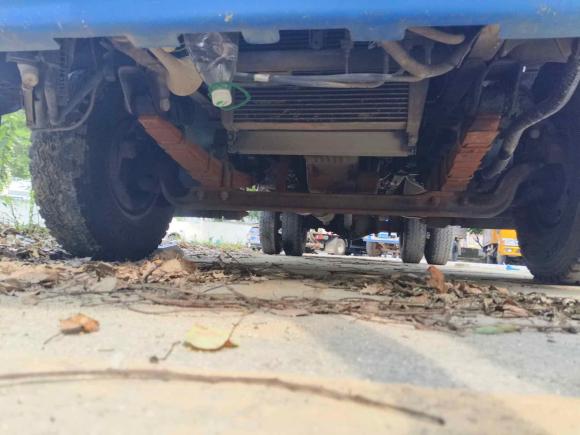 [佛山·粤A] 二手金杯金杯金卡S22024款 1.6L 手动单排3.05米货厢后单轮舒享型SWJ16