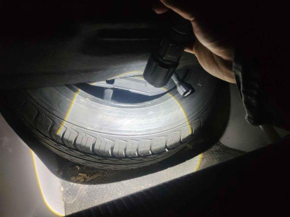 [武汉·鄂A] 二手雪铁龙雪铁龙C4L2013款 1.8L 自动劲享版