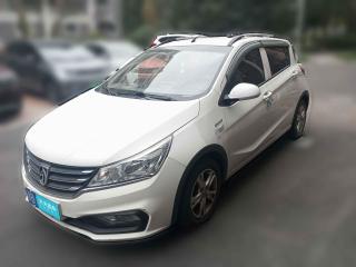 宝骏宝骏3102017款1.5L手动时尚型