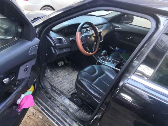 [武汉·鄂A] 二手陆风陆风X72015款 2.0T 全景尊贵版