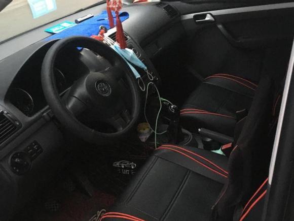 [南京·苏A] 二手大众途安2013款 1.4T 手动风尚版5座