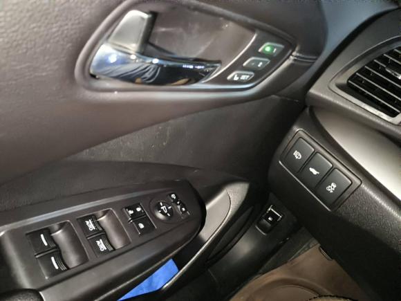 [上海·沪B] 二手讴歌讴歌RDX2013款 3.0L 两驱精英版