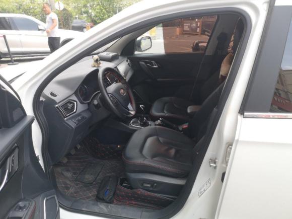 [上海·皖N] 二手一汽森雅R72017款 智能网联版 1.5T 手动智擎型