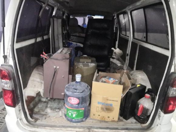 [苏州·苏U] 二手金杯阁瑞斯2016款 2.0L快运实用型