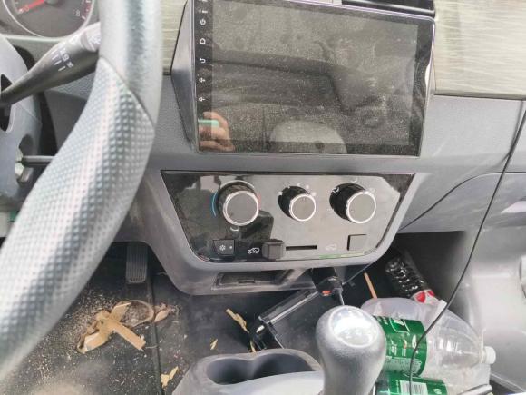 [上海·苏U] 二手金杯小海狮X302023款 1.5L 超享型厢货2/5座无空调版SWC15M