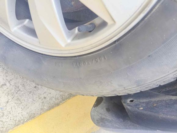 [无锡·贵J] 二手五菱汽车五菱宏光2014款 1.2L S舒适型国IV