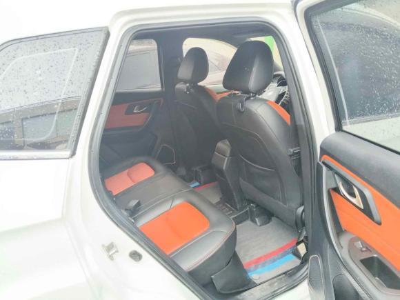 [义乌·贵G] 二手奔腾奔腾X402017款 1.6L 手动尊享型