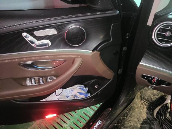 [温州·浙C] 二手奔驰奔驰E级2018款 改款 E 200 L 运动型