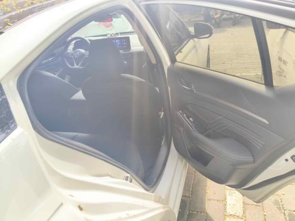 [西安·陕U] 二手日产天籁2022款 2.0L XL-Upr 优享版