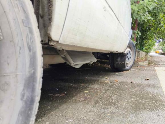 [上海·沪C] 二手依维柯依维柯得意2017款 2.5T A35客车5-7座47Z5