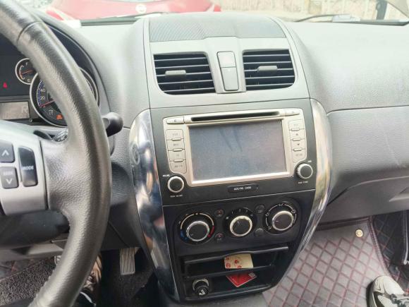 [青岛·鲁U] 二手铃木天语 SX42013款 酷锐 1.6L 自动运动型