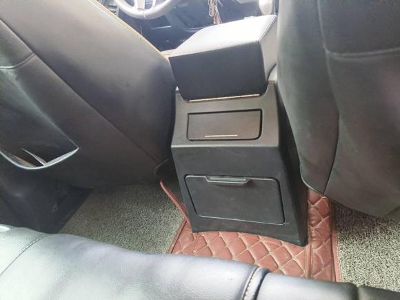 [西安·豫A] 二手猎豹汽车猎豹Q62015款 2.4L 手动四驱卓越型