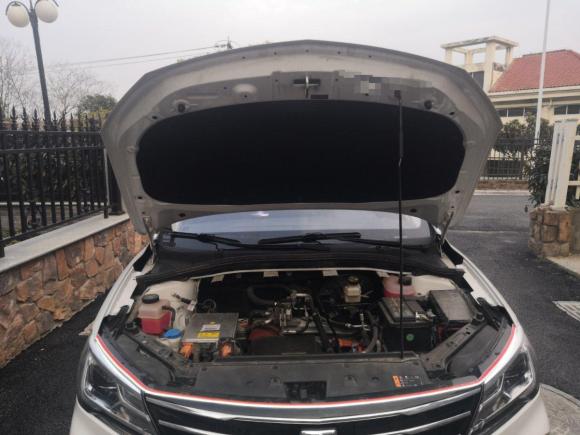 [南京·闽J] 二手荣威荣威Ei52020款 舒适版