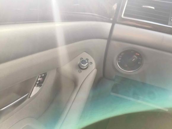 [深圳·粤D] 二手奥迪奥迪A82009款 A8L 2.8 FSI 标准型