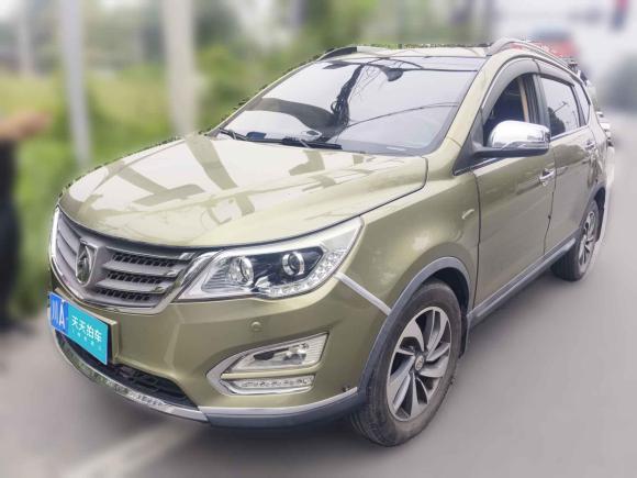 寶駿寶駿5602015款 1.8L 手動豪華型「成都二手車」「天天拍車」