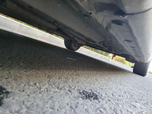 [西安·陕U] 二手长安悦翔V72015款 1.6L 手动乐享型 国IV