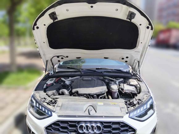 [合肥·皖A] 二手奥迪奥迪A4L2020款 40 TFSI 时尚动感型