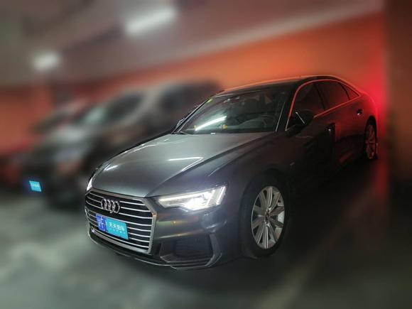 [上海·沪F] 二手奥迪奥迪A6L2022款 45 TFSI 臻选动感型