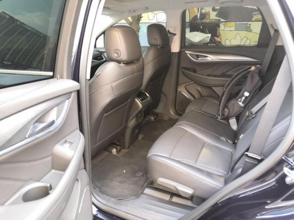 [成都·川A] 二手别克昂科旗2022款 652T 两驱尊贵型 7座