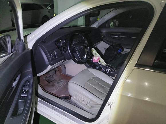 [成都·川A] 二手北汽新能源北汽新能源EU2016款 EU260 乐享版