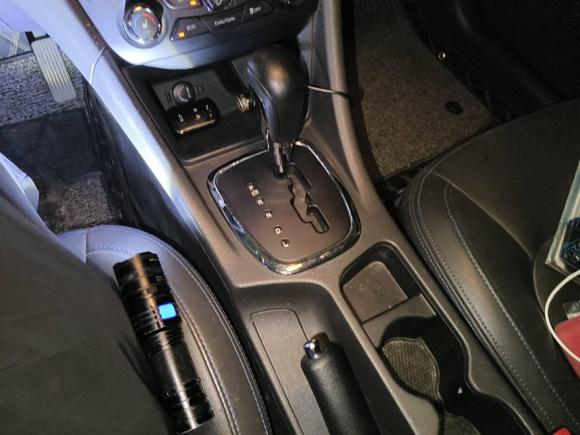 [上海·沪A] 二手奇瑞艾瑞泽7e2016款 1.6L e致享版