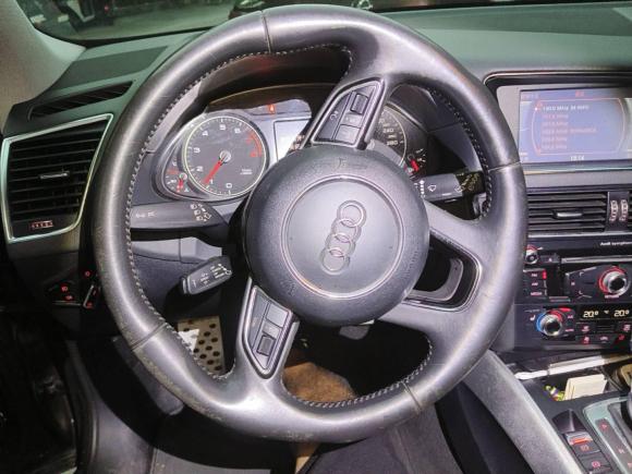 [深圳·粤B] 二手奥迪奥迪Q52015款 40 TFSI 技术型