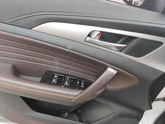 [义乌·浙G] 二手长安长安CS35PLUS2019款 1.6L 手动酷联版