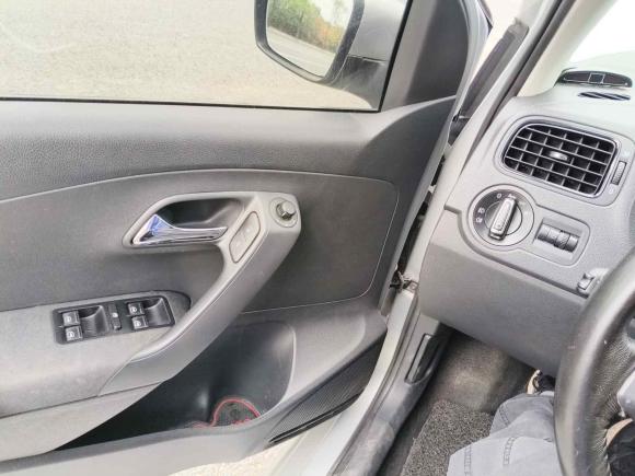 [成都·川A] 二手大众Polo2011款 1.4L 手动致乐版