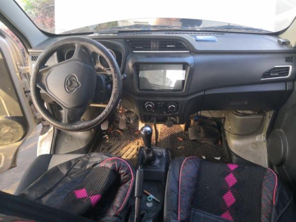 [宁波·赣E] 二手长安跨越跨越王X12018款 1.2L标准型双排后单轮短货箱LJ469Q-AEB