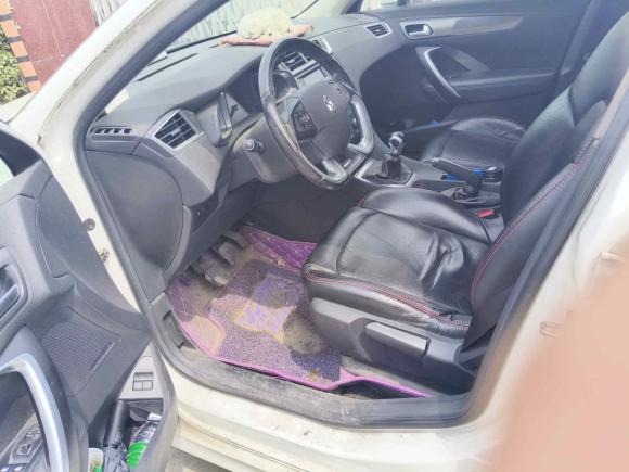 [常州·苏D] 二手DSDS 5LS2014款 1.8L 手动舒适版VTi140