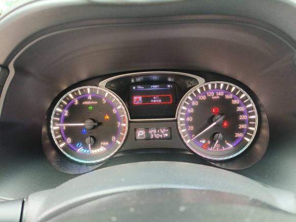 [深圳·粤B] 二手英菲尼迪英菲尼迪QX602014款 2.5 S/C Hybrid 两驱卓越版