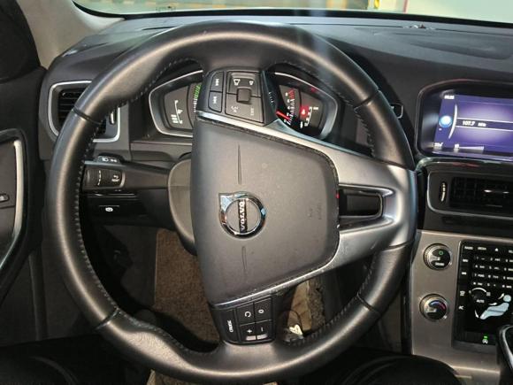 [嘉兴·浙F] 二手沃尔沃沃尔沃S602019款 S60L 改款 T5 智进进阶版