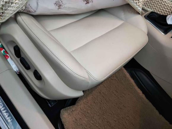 [西安·陕A] 二手大众途观2013款 1.8TSI 自动两驱舒适版