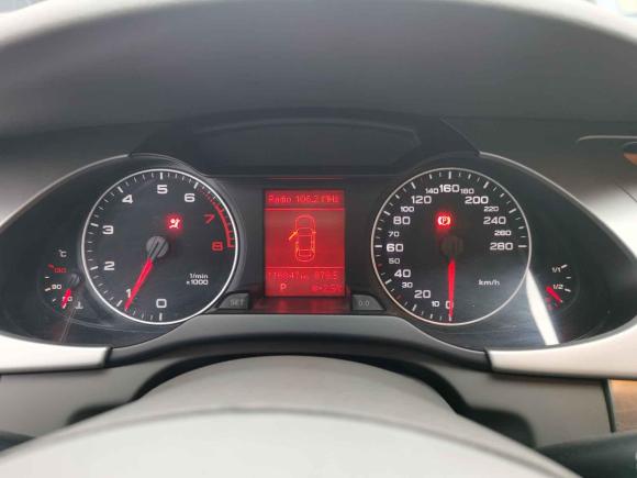 [青岛·鲁U] 二手奥迪奥迪A4L2009款 2.0 TFSI 舒适型
