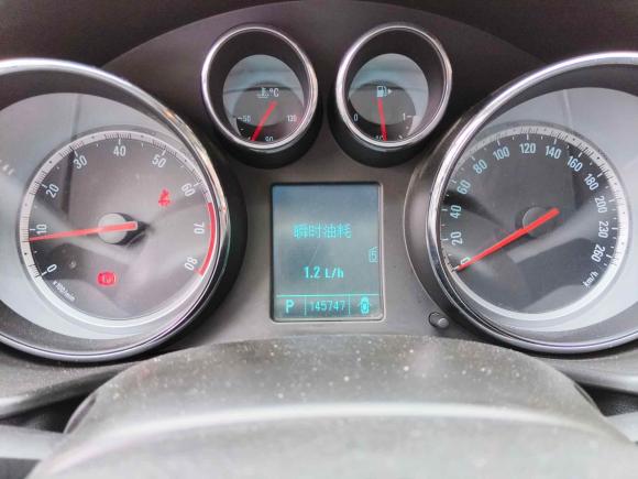 [青岛·鲁B] 二手别克君威2010款 2.0T 旗舰运动版