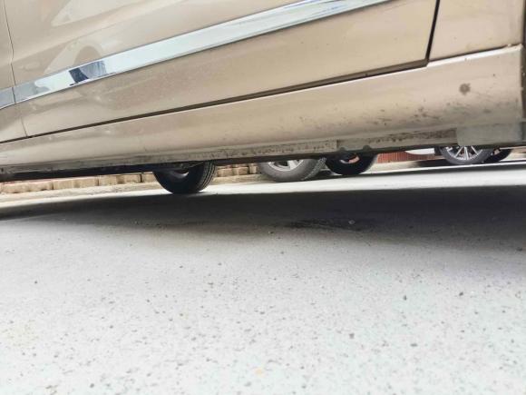 [武汉·鄂A] 二手东风风神东风风神A602016款 1.6L 自动豪华型