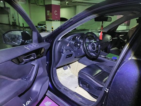 [成都·川A] 二手捷豹捷豹F-PACE2018款 2.0T 四驱都市尊享版