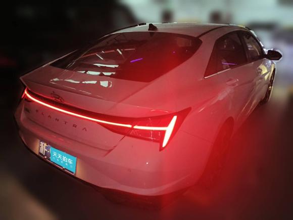 [杭州·浙F] 二手现代伊兰特2021款 1.5L CVT LUX尊贵版