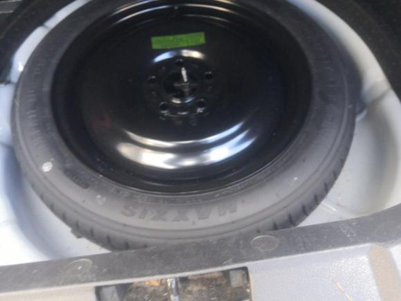 [上海·鲁R] 二手福特福克斯2012款 三厢 1.6L 手动舒适型