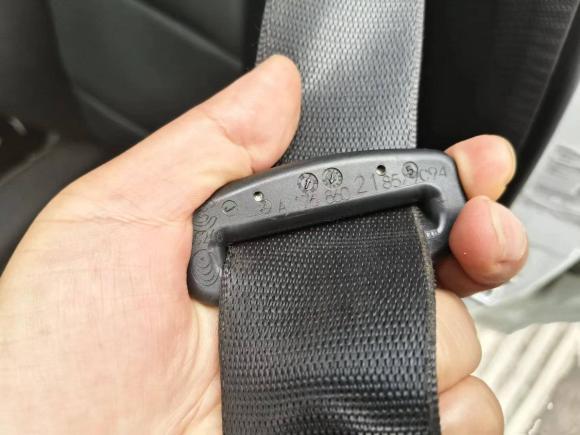 [义乌·浙G] 二手奔驰奔驰GLA2016款 GLA 200 时尚型