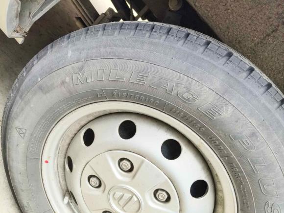 [杭州·皖S] 二手福田图雅诺2019款 2.5T 多功能长轴中顶5-7座4J25TC3