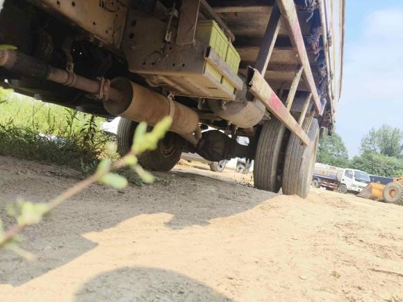 [西安·陕A] 二手五十铃翼放2023款 ES7 3.0T 4.2米单排气刹仓栅旗舰版国VI