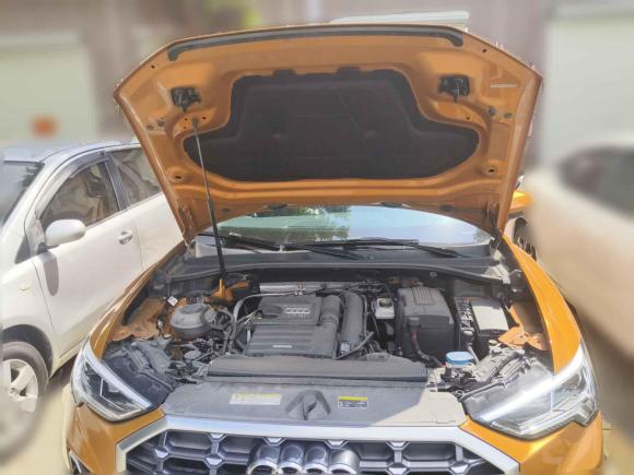 [广州·粤A] 二手奥迪奥迪Q32019款 35 TFSI 时尚动感型