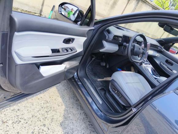 [上海·沪A] 二手蔚来蔚来ES82020款 580KM 签名版 七座版