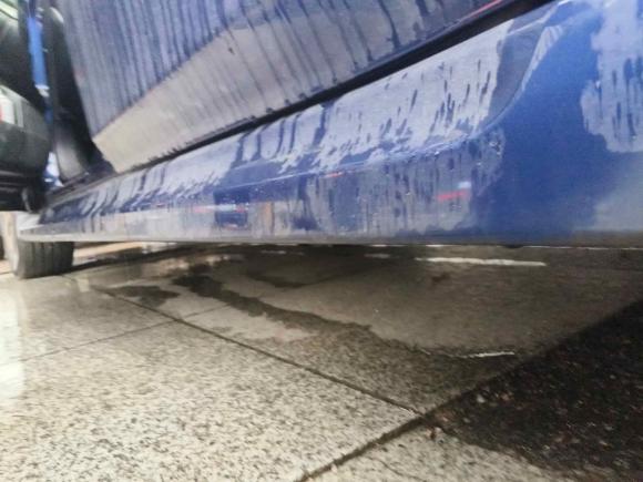 [无锡·苏B] 二手斯巴鲁力狮2010款 2.0i豪华版