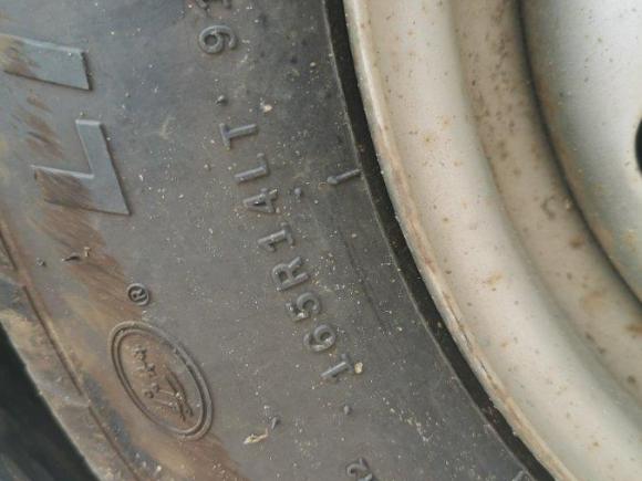 [武汉·鄂A] 二手五菱汽车五菱荣光V2016款 1.2L实用型 无助力